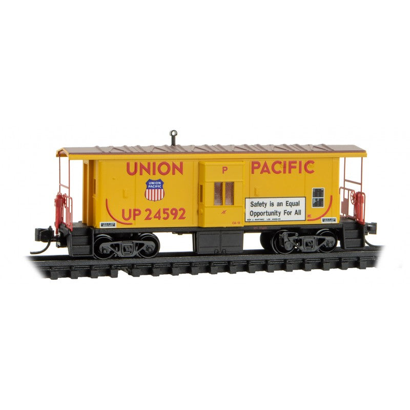 Steel Bay Window Caboose Union Pacific 24592 - 13000292 : N Scale