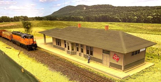 Milbank SD Depot Milwaukee Road Kit - 131 : HO