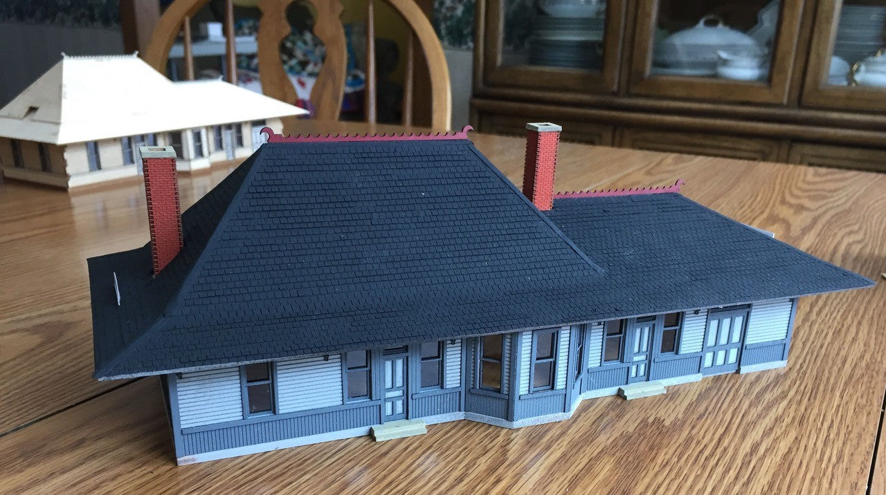 Montevideo, MN Depot / Milwaukee Road Kit-91 : HO