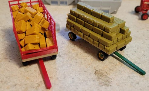 Hay Bales - RF1008 : HO