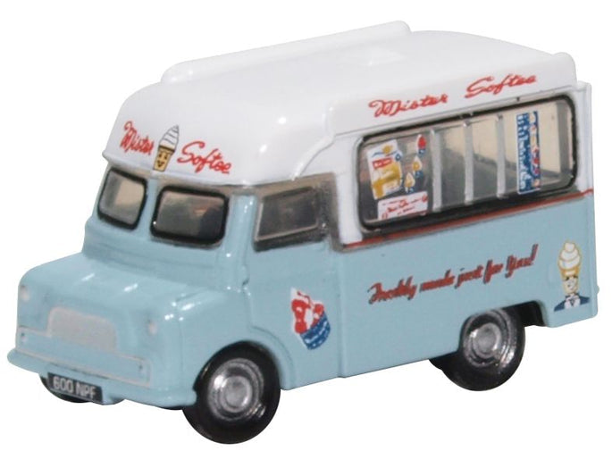 Bedford CA Ice Cream Van Mr Softee - NCA021 : N