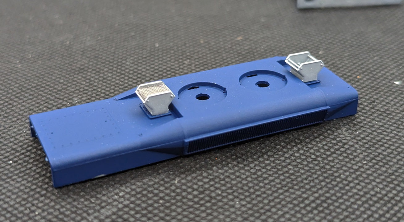 Super Lifting Spark Arrestors – EMD GP/SD Mount - 3043 : HO