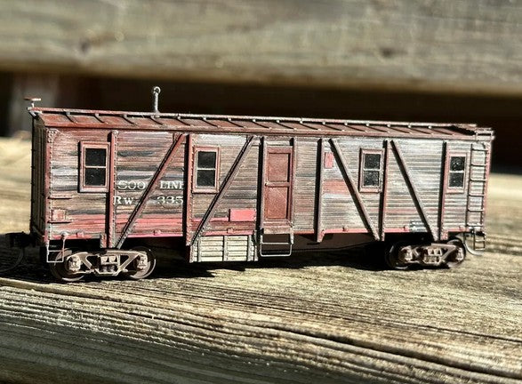 Soo Line "Saw Tooth" Boxcar/Bunk/Shower Kit - 240805 : HO
