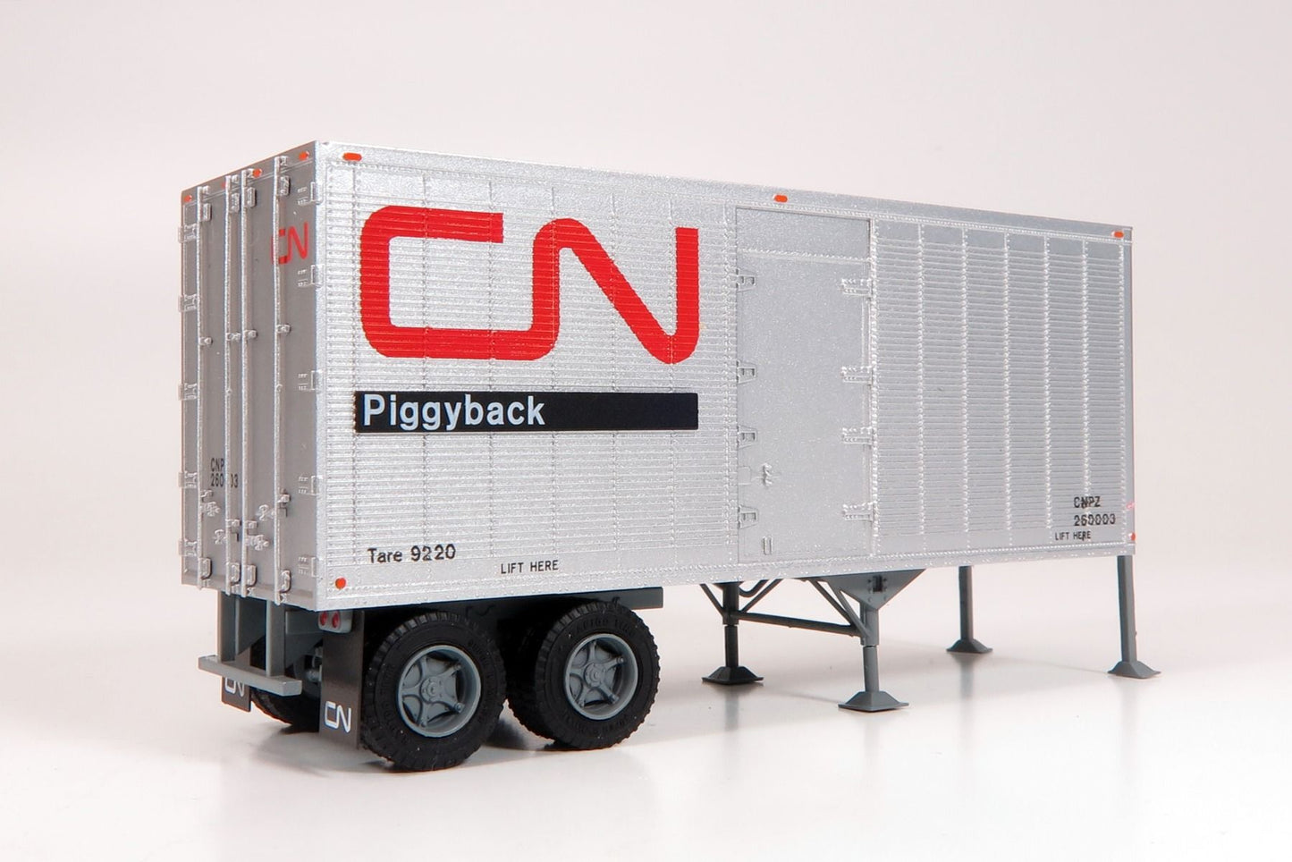 26' Can-Car Dry Van Trailer w/side door: CN Piggyback: #260109 - 403089 : HO