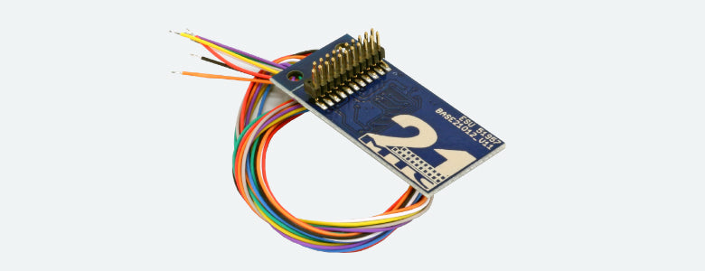 21MTC Adaptor Board 3 -- Wired Interface Board for Locos without DCC Interface - 51957