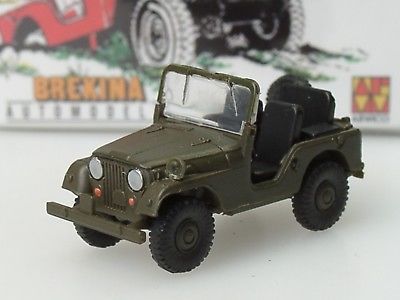 Jeep Universal SUV Military Green - 58901 : HO