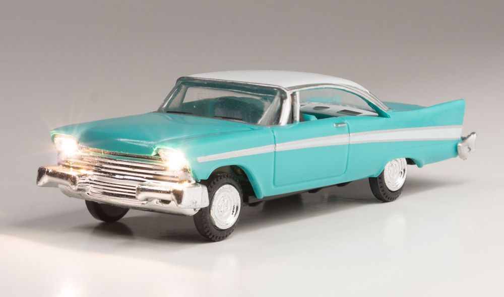 Fancy Fins Just Plug Lighted Vehicle - JP5600 : HO