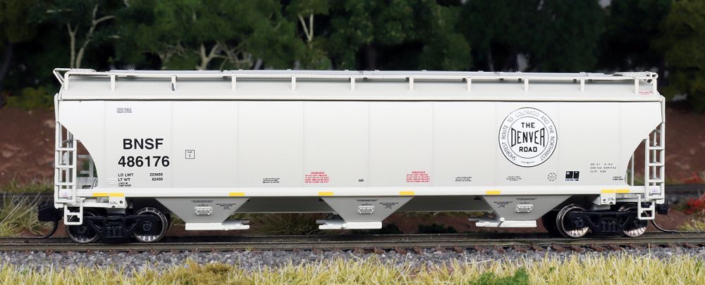 Trinity 5161 Cubic FT 3-Bay Hopper Fort Worth & Denver, BNSF - 67247 : N