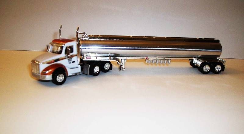 Peterbilt-TNS135 : HO