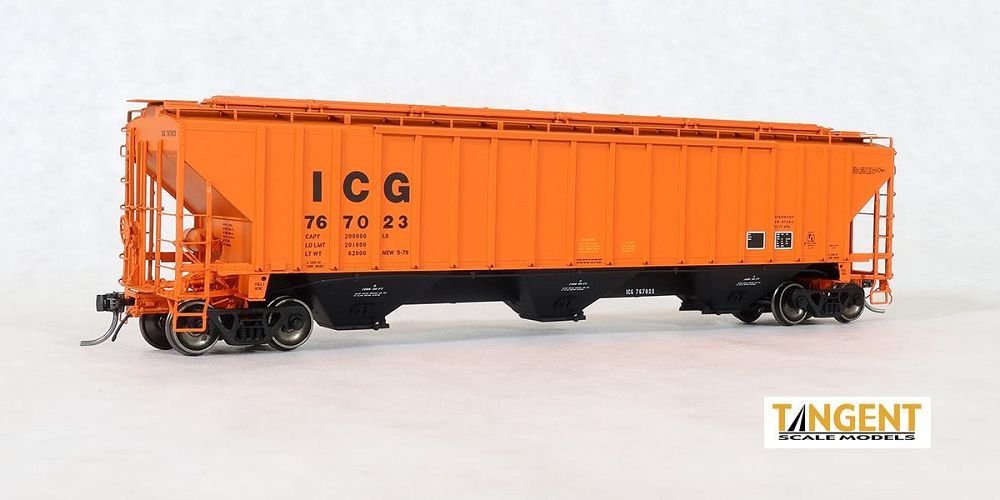 Pullman-Standard PS-2CD 4750 3-Bay Covered Hopper Illinois Central Gulf ICG 766721 - 1124105 : HO
