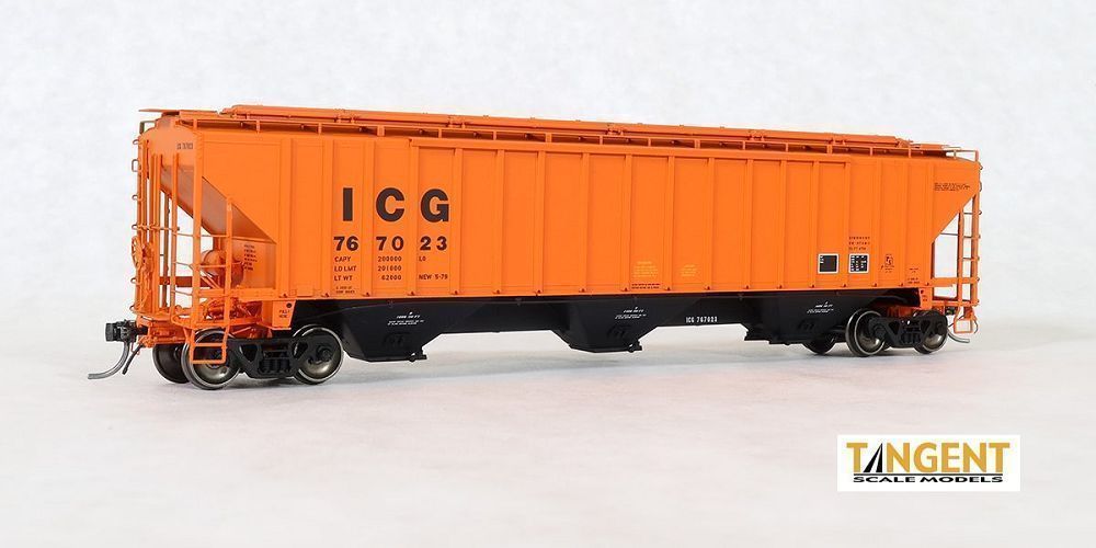Pullman-Standard PS-2CD 4750 3-Bay Covered Hopper Illinois Central Gulf ICG 766913 - 1124110 : HO