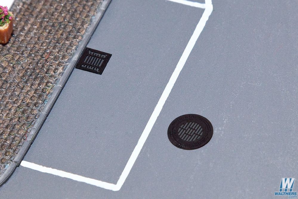Manhole Covers & Sewer Grates -- Etched-metal - 4123 : HO