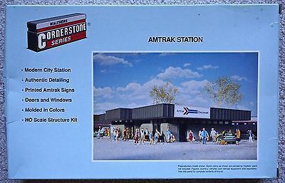 Plastic Kit-3038 : HO