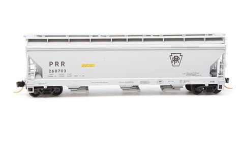 ADF 3-Bay Covered Hopper PRR 260703-09400220 : N