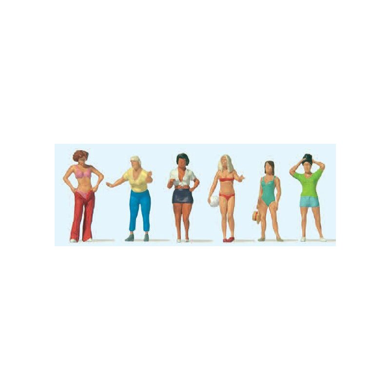 Women At The Campsite 6/Pkg - 10704 : HO