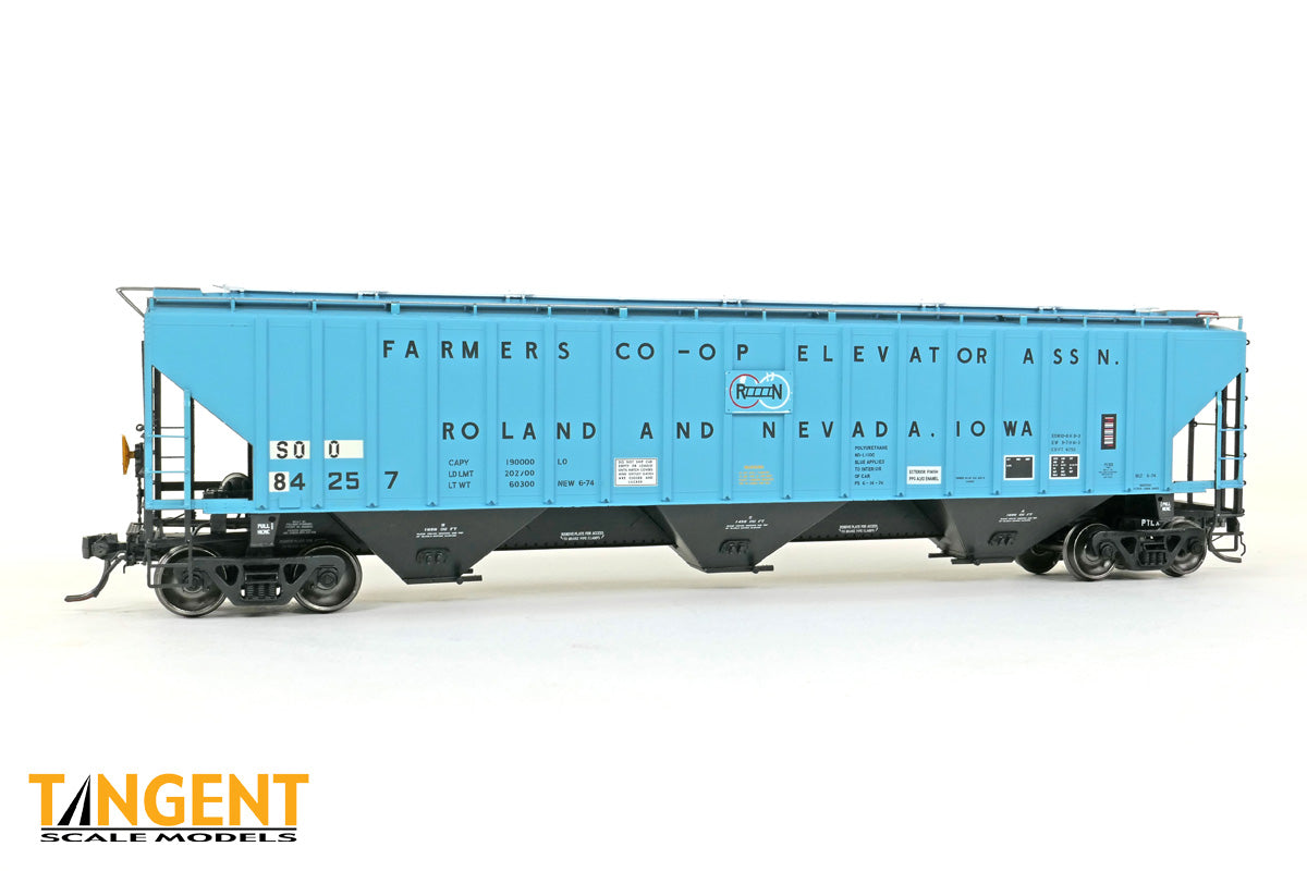Soo Line (SOO) “ex-Roland & Nevada IA” 1985+ PS4750 Covered Hopper #84257 - 2007901 : HO