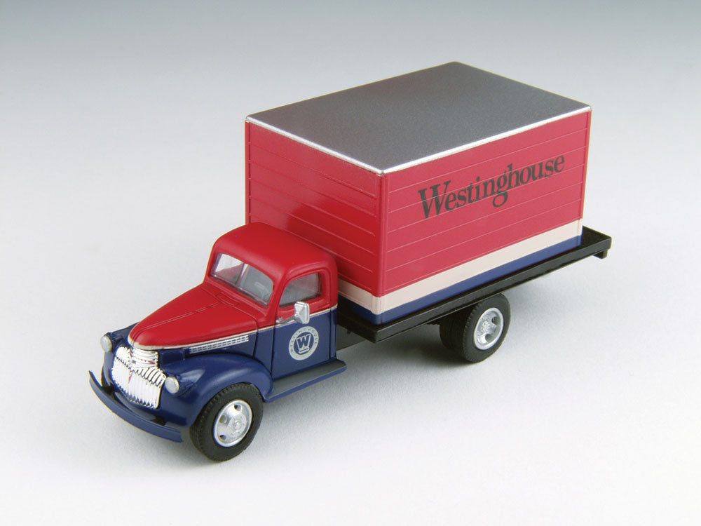 41/46 Chevy Box Truck - Westinghouse - 30479 : HO