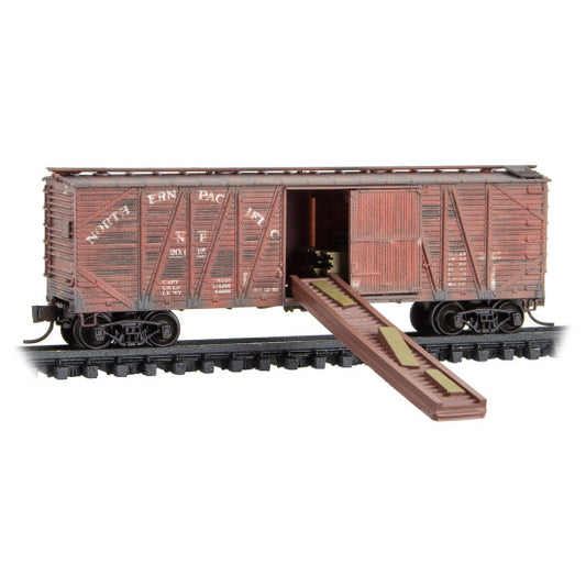 40' Outside-Braced Single-Door Boxcar w/Material & Conveyor Kit - Ready to Run -- Northern Pacific #20315 - 02844251 : N