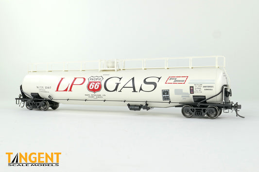 NCTX “Pacific 66 Calgary AB” 1979+ NACC 1963 Design 33,000 Gallon Dual Diameter LPG/AA Tank Car #33015 - 3116301 : HO
