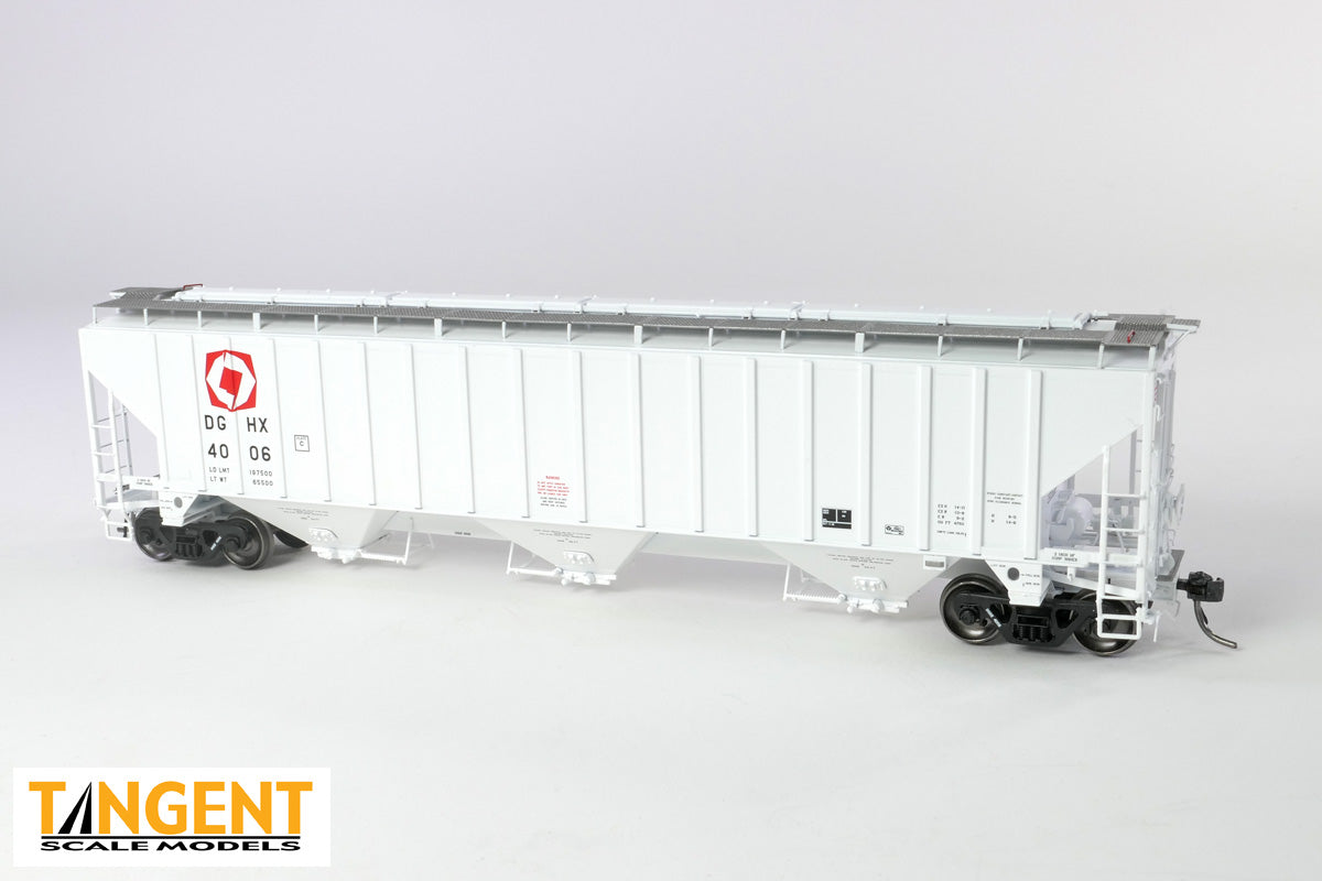 DGHX “Delivery Gray 4-1993” Trinity Industries Inc 4750CuFt Covered Hopper #4013 - 36013-02 : HO