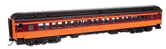 82' Pullman-Built Heavyweight Paired-Window Coach - Ready to Run -- Milwaukee Road #3310 - 17608 : HO