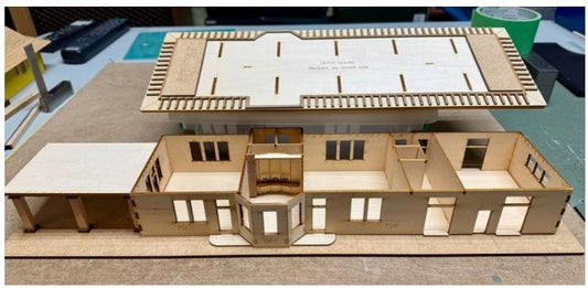 Iron Mountain Michigan Depot Kit, Milwaukee Road - 156 - HO