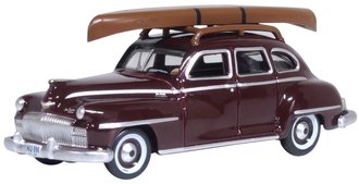 1946-48 DeSoto Suburban w/Canoe (Royal Maroon) - 87DS46007 : HO