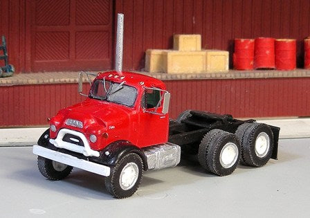 1958-62 GMC 860 Tandem Day Cab Tractor Kit - V184 : HO