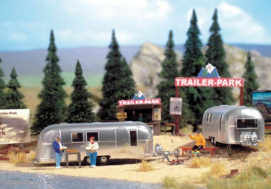 Camp Site with Two Trailers Kit, Two Camping Trailers, Signs & Accessories - 2902 : HO