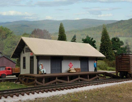 Golden Valley Freight House Kit - 3895 : N