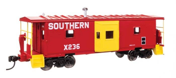 International Bay Window Caboose - Ready to Run -- Southern Railway #X245 - 8680 : HO