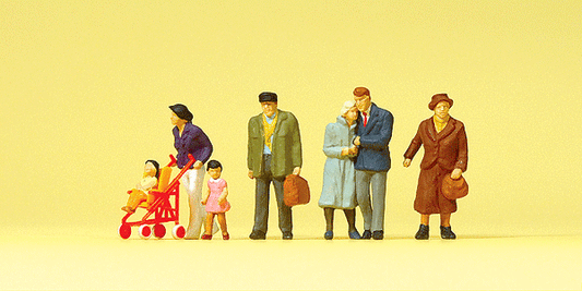 Pedestrians -- Pedestrians w/Stroller pkg(6) - 10564 : HO