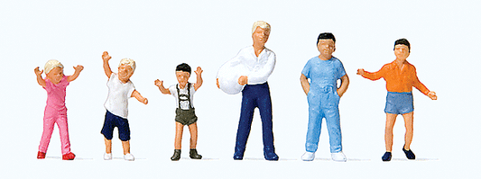 People, Children Playing Ball-Pkg(6) - 14120 : HO