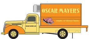 1941-1946 Chevrolet Reefer Truck - Assembled Oscar Mayer's (Orange Yellow) - 30350 : HO