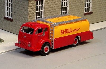 1950-68 White 3000 Airport Re-fueler Truck - SE05 : HO