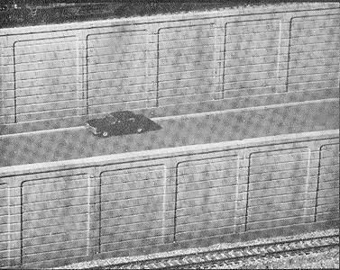 Retaining Wall Grooved Face Concrete pkg(2) - 114 : HO