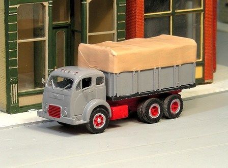 1950-68 White 3000 Tandem Axle Stake Body Kit - V209 : HO