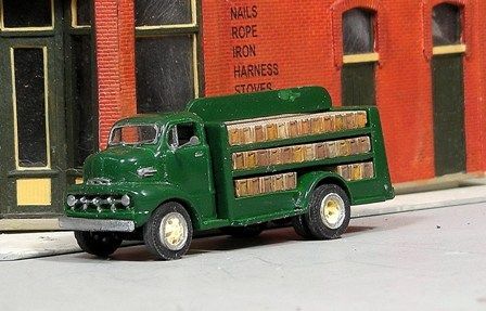 1952 Ford Cab Over Engine Beverage Truck Kit - V332 : HO
