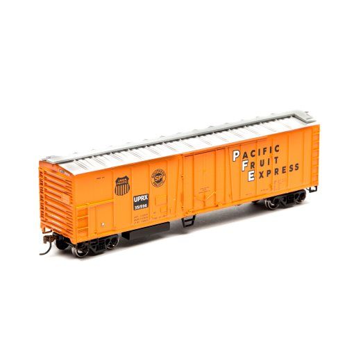 50' Exterior Post Mechanical Reefer Union Pacific UP 351596 - 87871 : HO