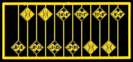 Bridge Signs Clearance and Narrow - 8298 : HO