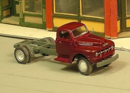 1952 Ford Cab &amp; Chassis Kit - V276 : HO