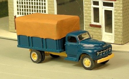 1952 Ford Stake Truck Kit - V278 : HO