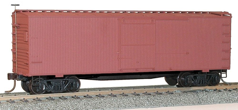 36' Double-Sheathed Wood Boxcar w/Steel Roof, Ends, Fishbelly Underframe Undecorated Kit - 1300 : HO