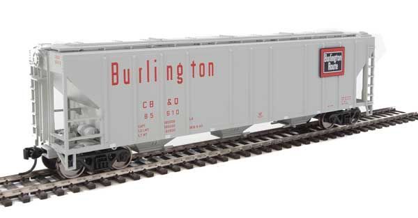 50' Pullman-Standard PS-2 CD 4427 3-Bay Covered Hopper CB&Q 85610 - 7465 : HO