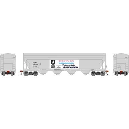 4-Bay Covered Hopper-1202 : HO