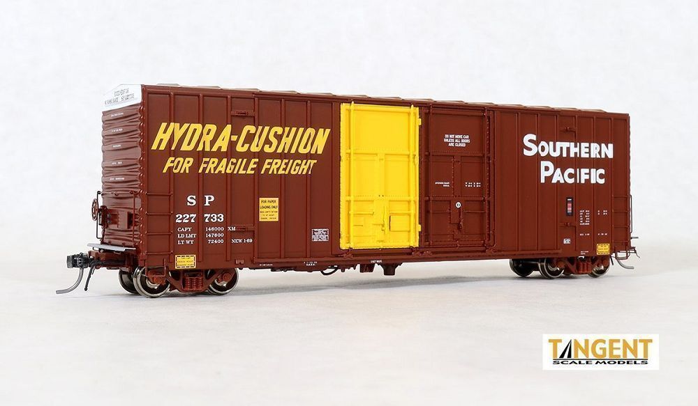 50' High Cube Double Plug Door Boxcar SP - 2901009 : HO