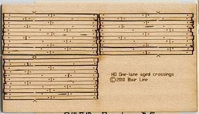Laser-cut one-lane "Rough cut" Wood Grade Crossing - 019 : N