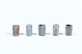 Garbage Cans Painted And Rusted - 718 : HO