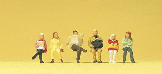 Seated Railway Travelers (6 Pkg) - 14072 : HO
