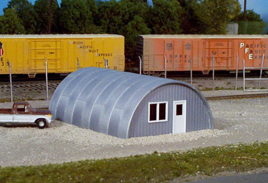 Quonset Hut Kit-0410 : HO